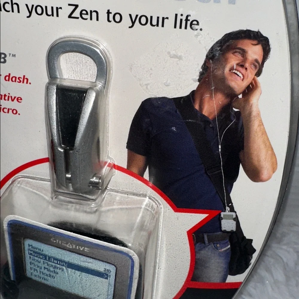 CREATIVE ZEN MICRO PORTABLE MP3 DIGITAL PLAYER